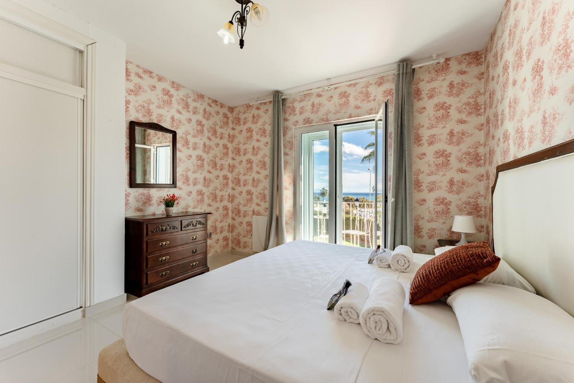 Malagasuite Fuengirola Sohail Luaran gambar