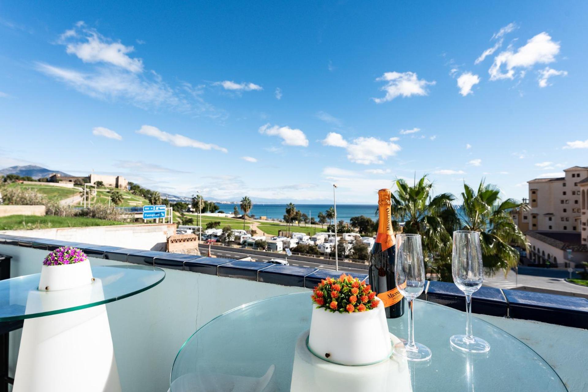Malagasuite Fuengirola Sohail Luaran gambar